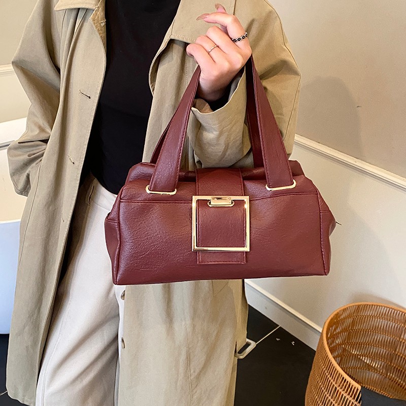 Retro Metal Buckle Soft Leather Handbag With A Simple